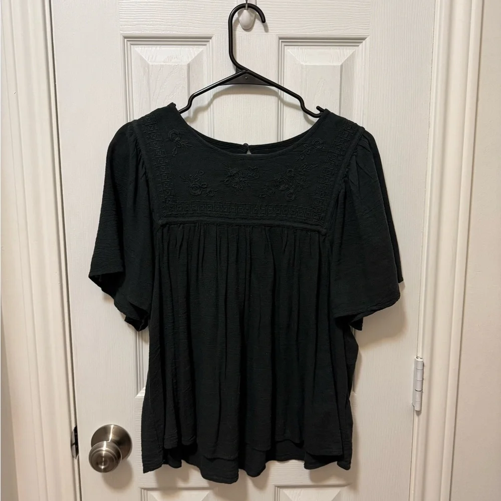 Lucky Brand embroidered flowy summer top - Picture 2 of 5